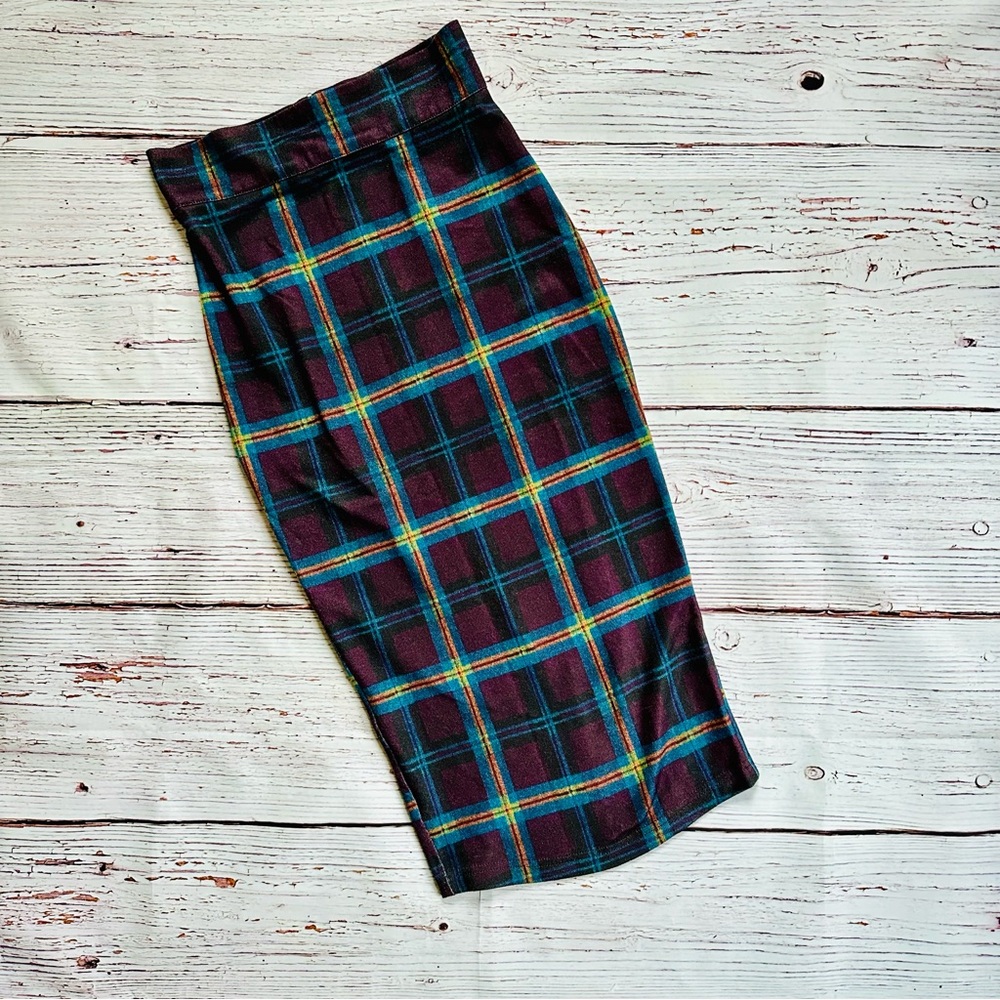 Unique Vintage Eggplant & Blue Plaid Veronica Pencil Skirt size 4